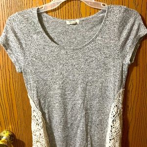 Paper + Tee - T-Shirt